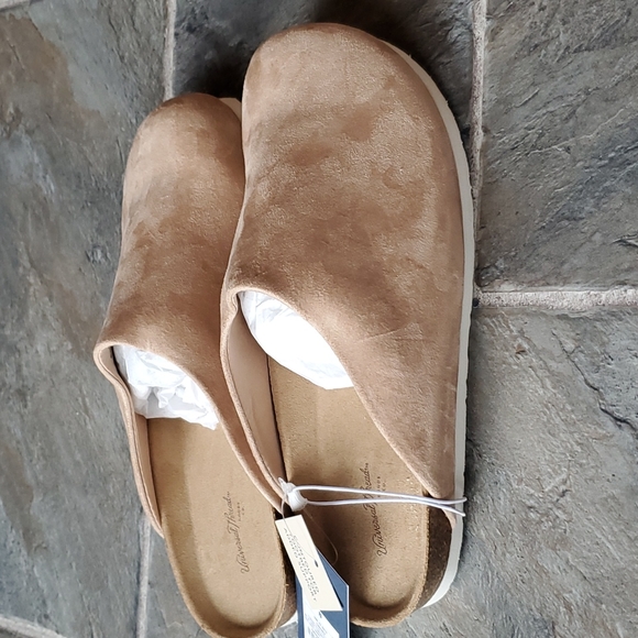 Bev Ultimate Comfort Flats - Picture 2 of 3